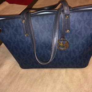 Authentic Micheal Kors purse
